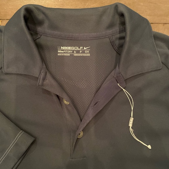 Nike Dri-fit golf polo - Picture 2 of 2
